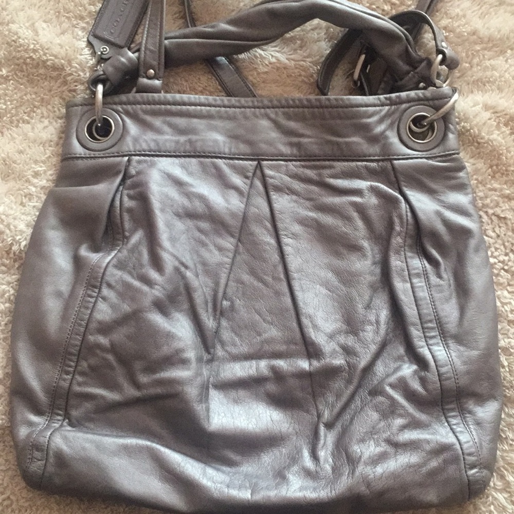 Authentic Coach leather bag - Picture 4 of 5